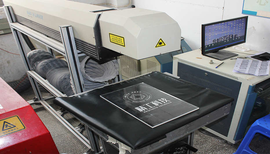 深圳有機(jī)玻璃展示架